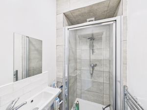 Photo 21- click for photo gallery